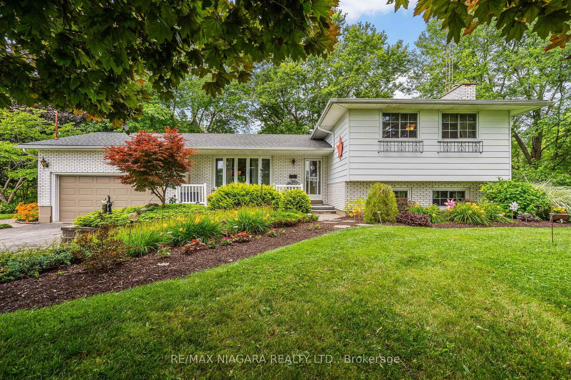 11676 Burnaby Road, Wainfleet, ON L0S 1V0 - Photo 1