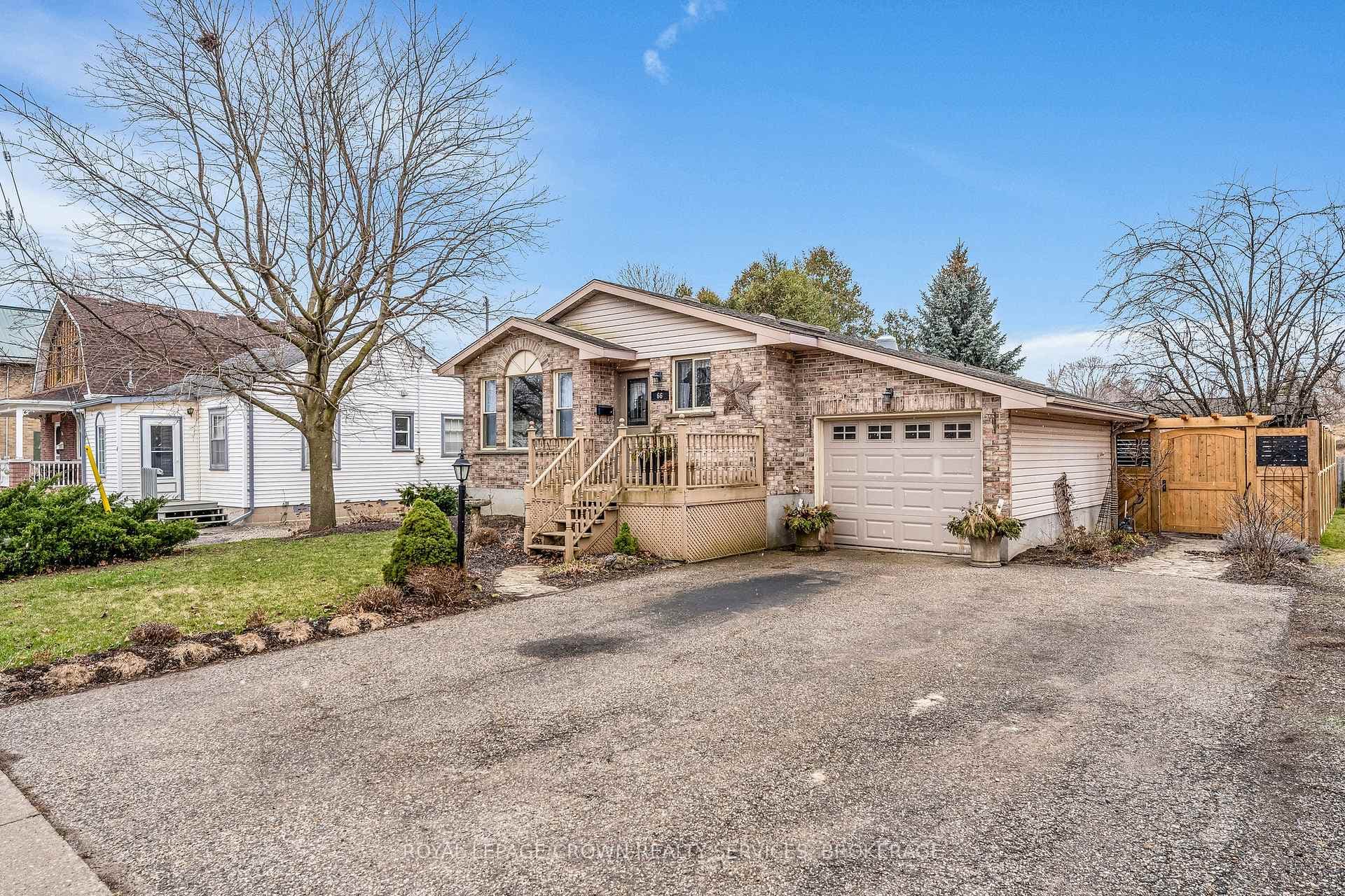 66 NORFOLK Avenue, Cambridge, ON N1R 3T6 - Photo 1