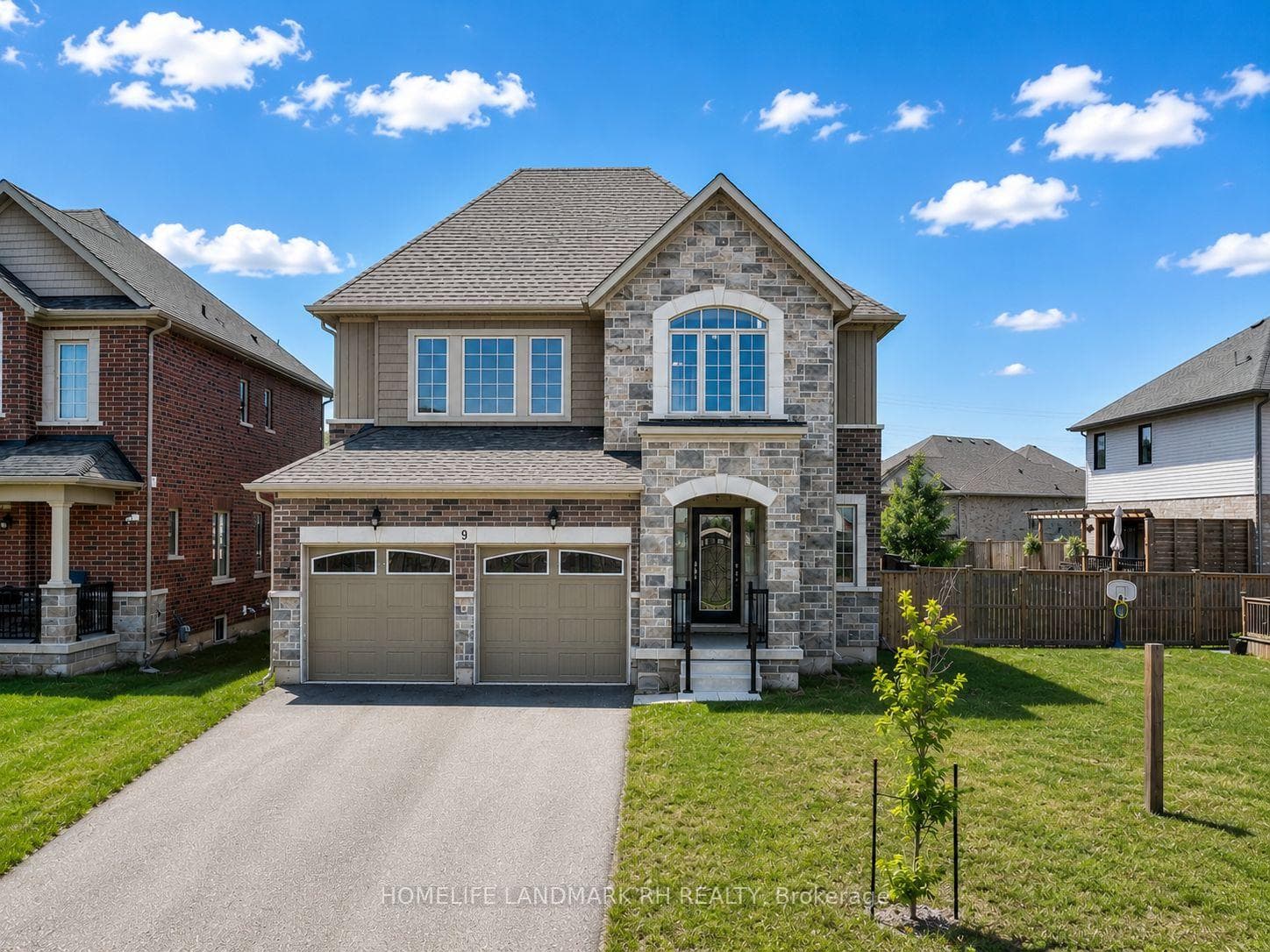 9 Homestead Way, Thorold, ON L2V 0B7 - Photo 1