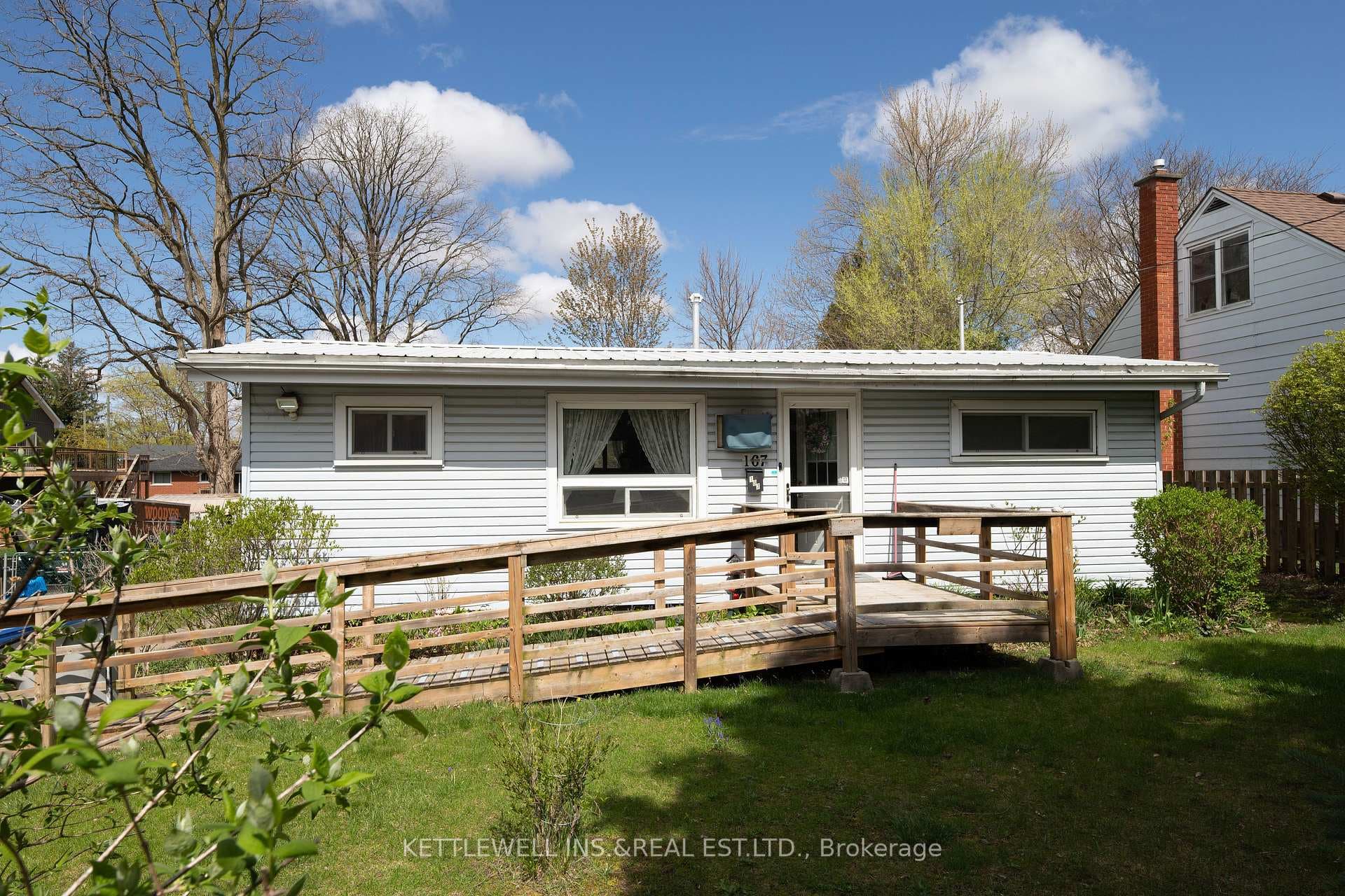 167 Burns Street, Strathroy-Caradoc
