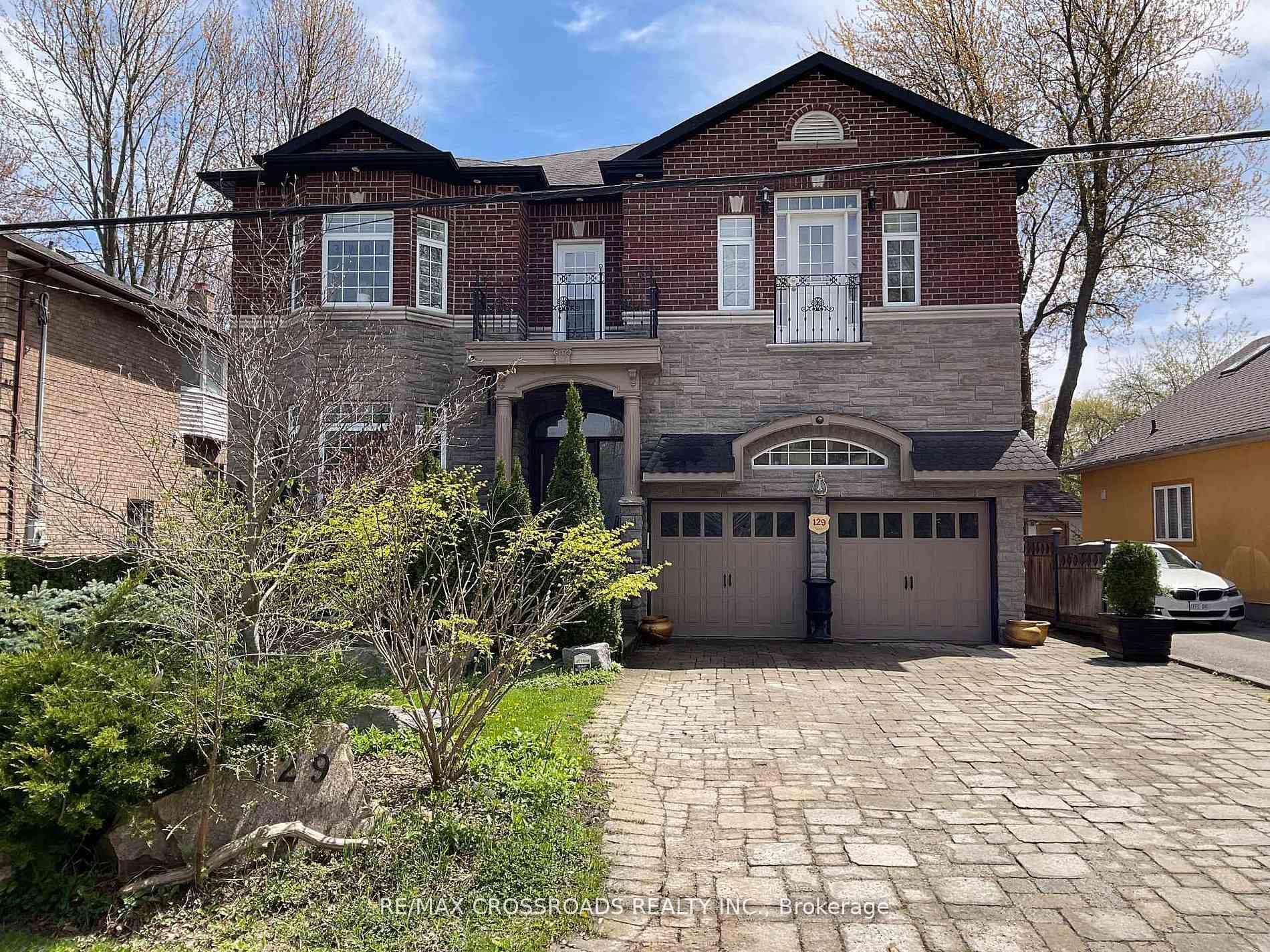 129 Lakeland Crescent, Richmond Hill, ON L4E 3A1 - Photo 1