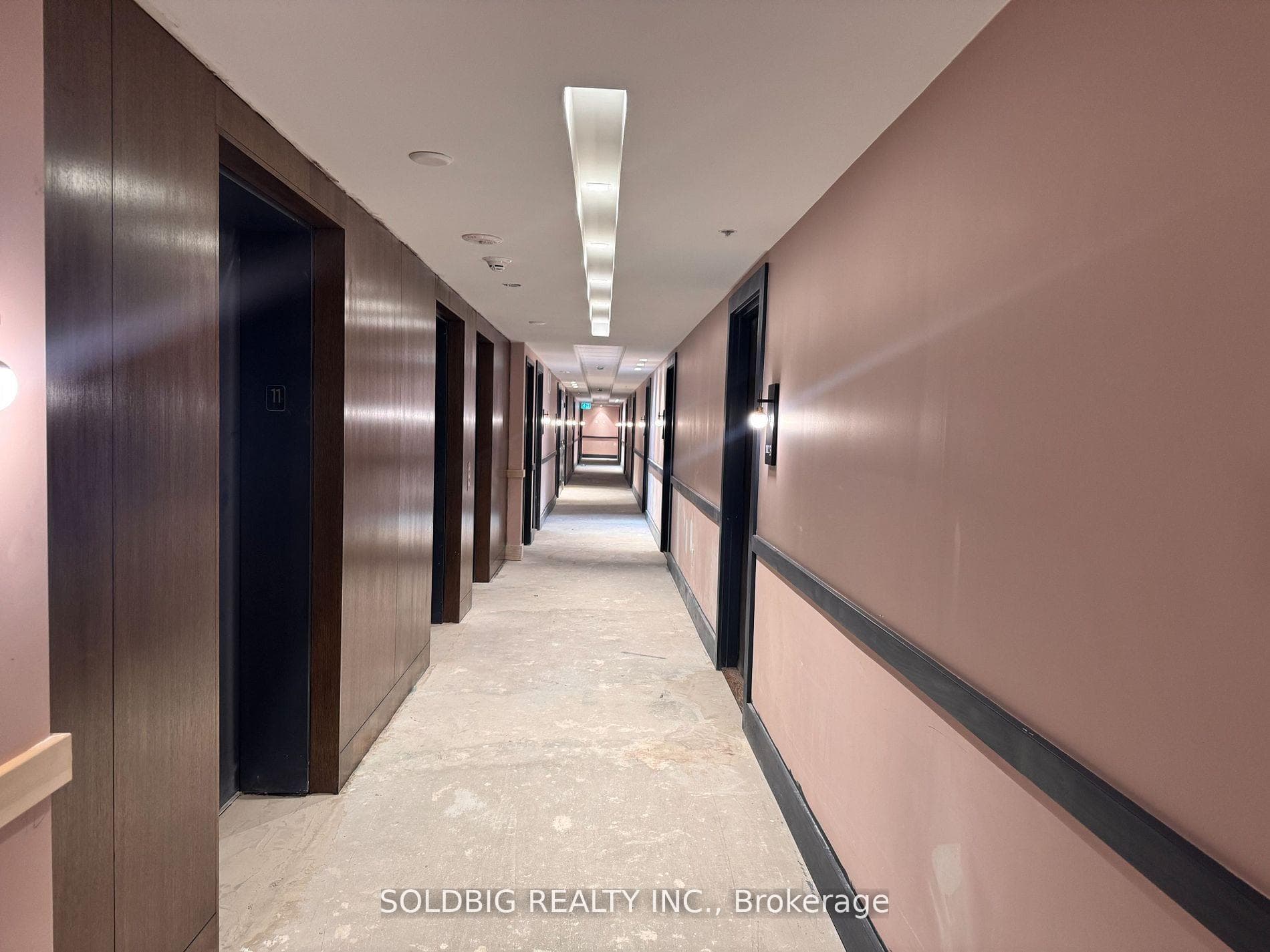 2782 Barton Street Unit 1117, Hamilton, ON L8E 0L3 - Photo 1