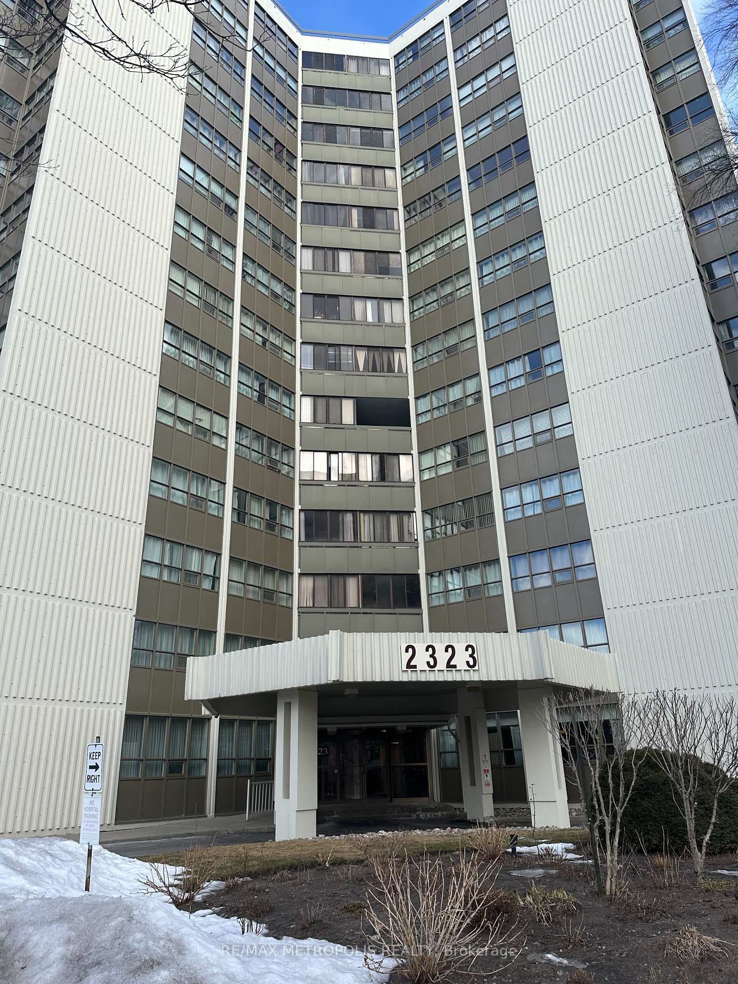2323 Confederation Parkway Unit PH03, Mississauga, ON L5B 1R6 - Photo 1
