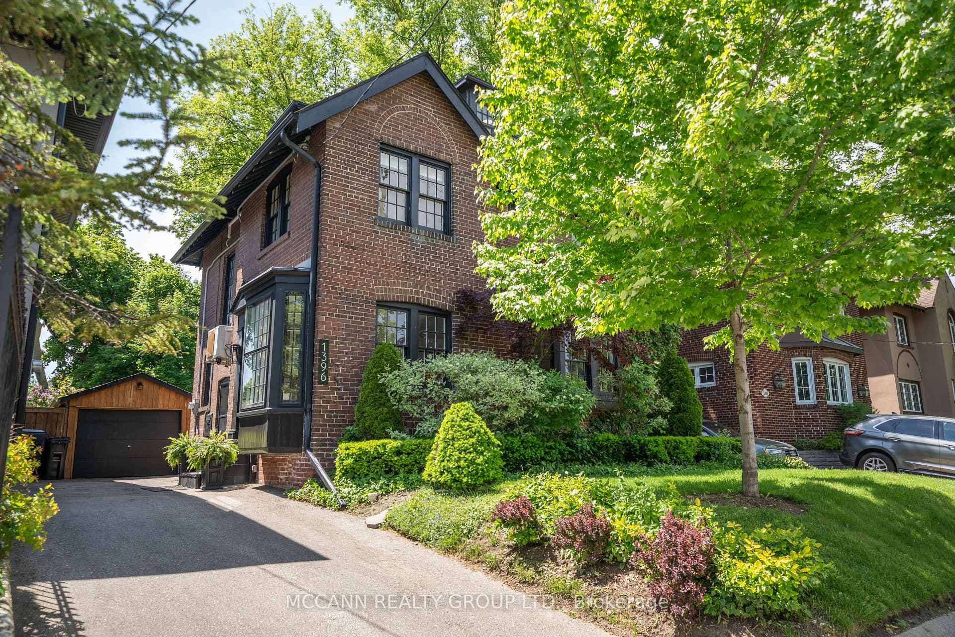 1396 Mount Pleasant Road, Lawrence Park / Bedford Park, ON M4N 2T8 - Photo 1