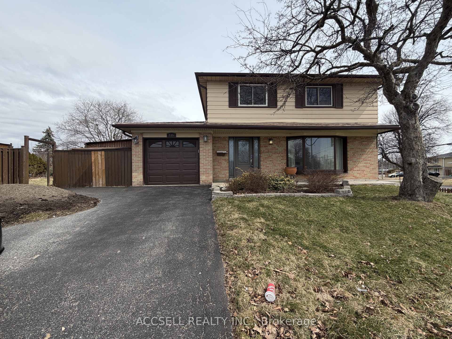 135 Mountainview Road, Halton Hills, ON L7G 4K2 - Photo 1