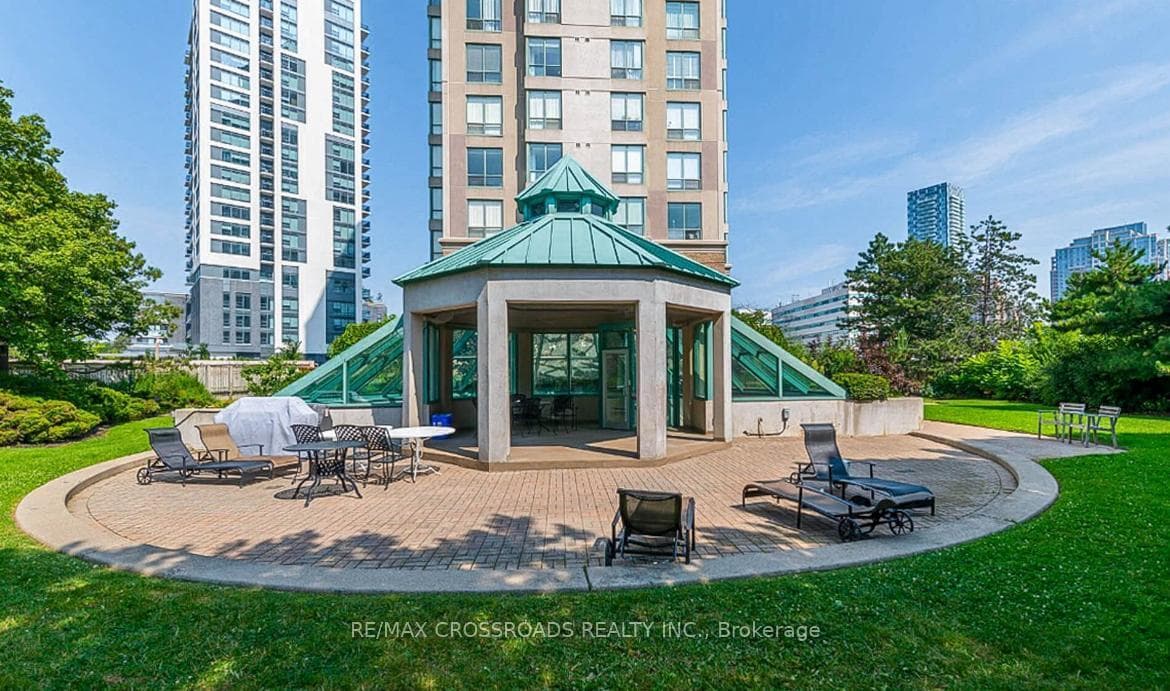 101 Subway Crescent Unit 1509, Etobicoke (Islington / Rexdale), ON M9B 6K4 - Photo 1