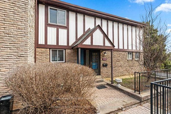150 Burrows Hall Boulevard Unit 120, Scarborough (Morningside / West Hill), ON M1B 1N2 - Photo 1