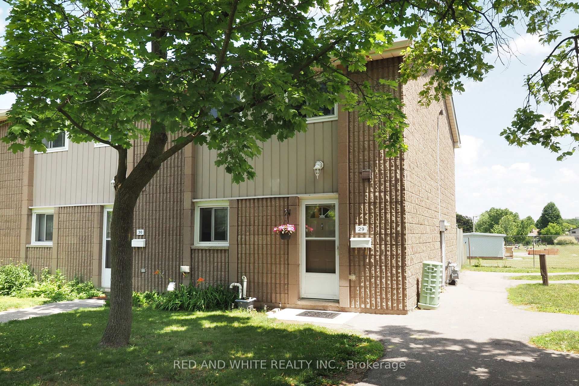 25 Upper Canada Drive Unit Unit 29, Kitchener, ON N2P 1G2 - Photo 1