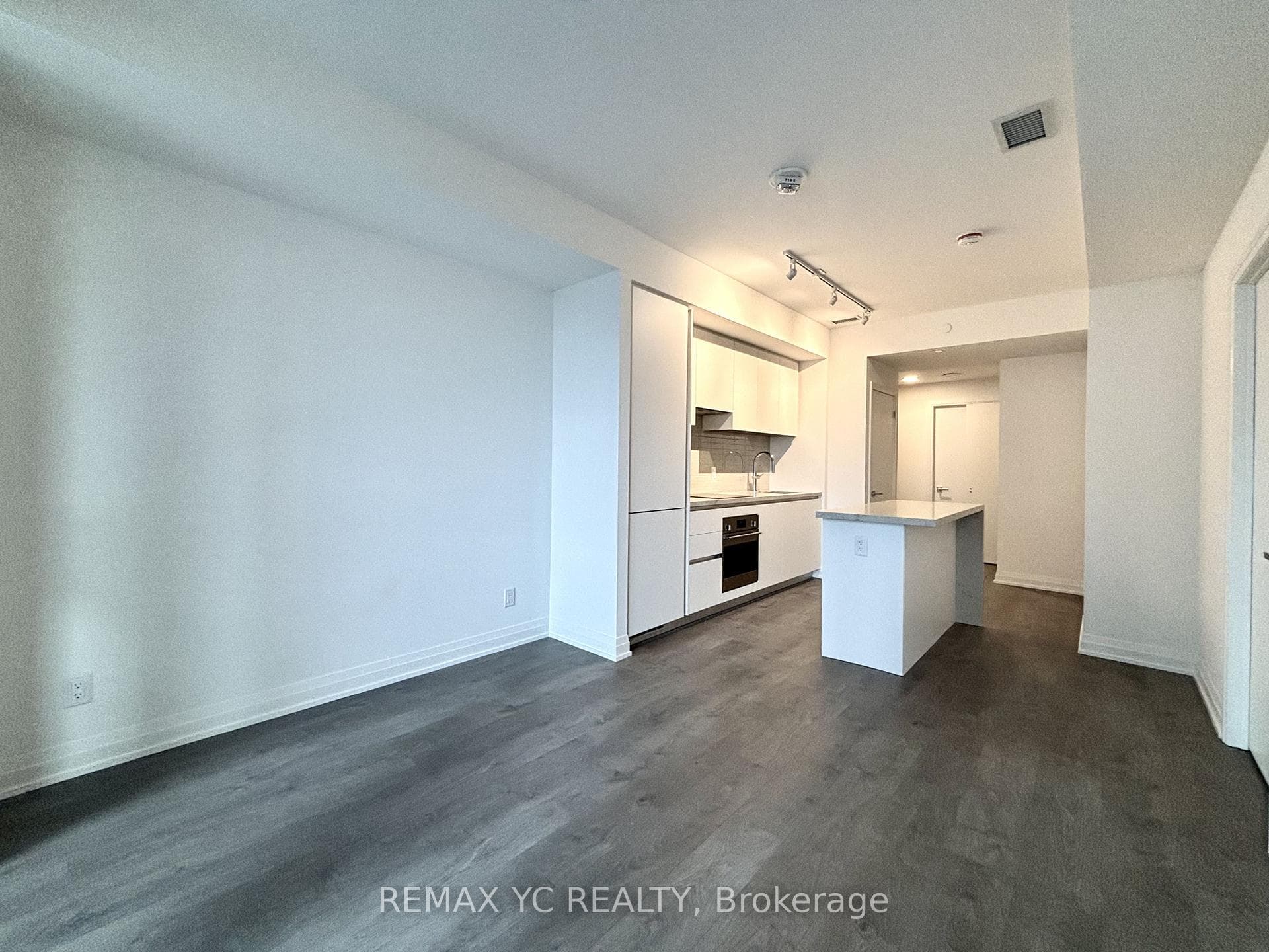 4015 The Exchange N/A Unit 2410, Mississauga, ON L5B 0N9 - Photo 1
