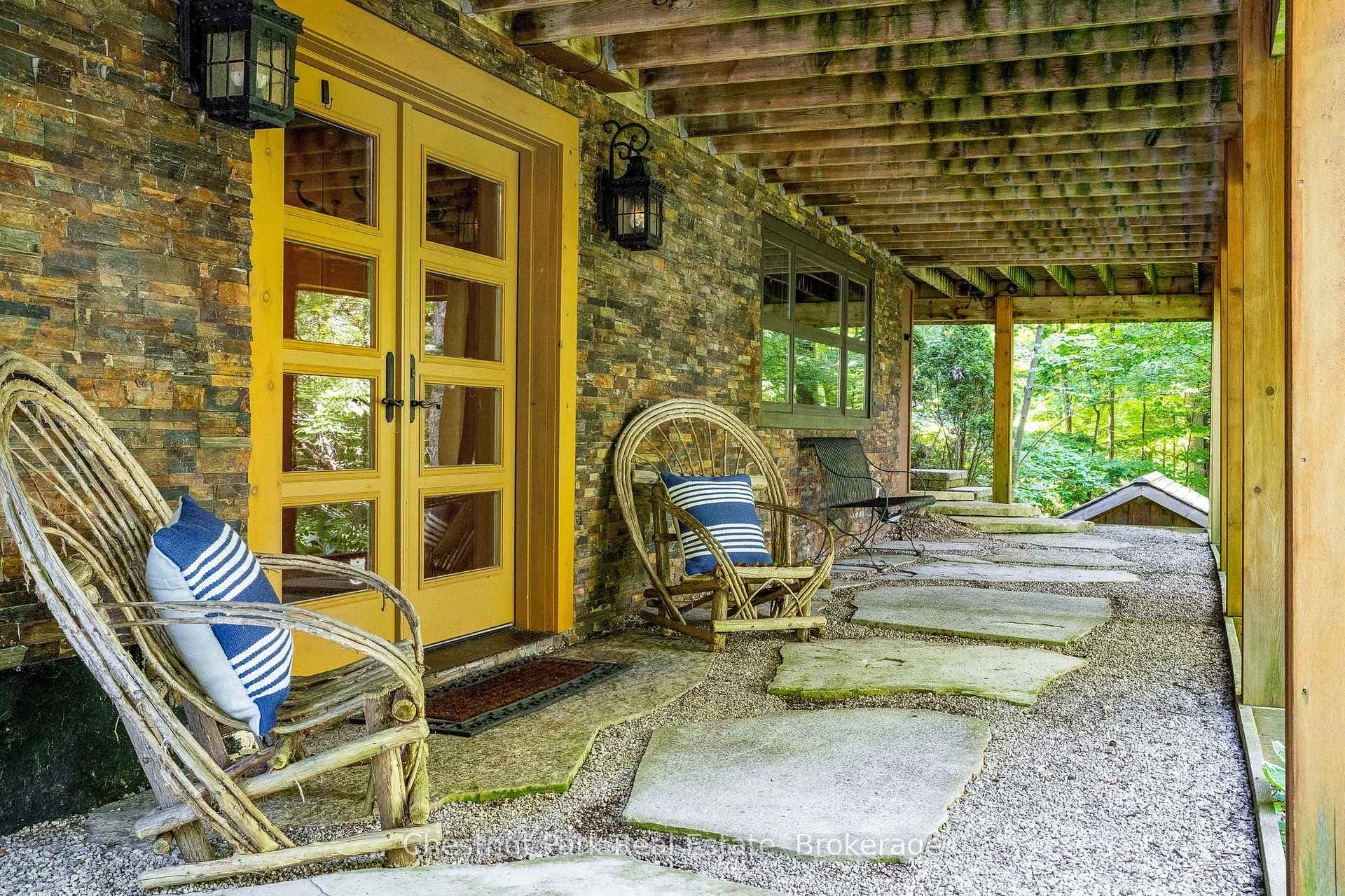 146 Chamonix Crescent, Blue Mountains, ON L9Y 3Z2 - Photo 1