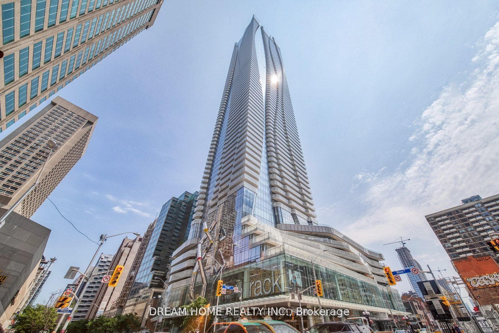 1 Bloor Street Unit 3708, Toronto C08