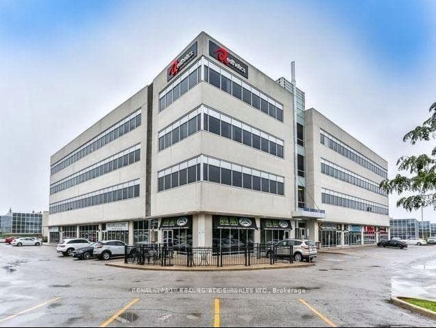 9140 Leslie Street Unit 411, Richmond Hill, ON L4B 0A9 - Photo 1