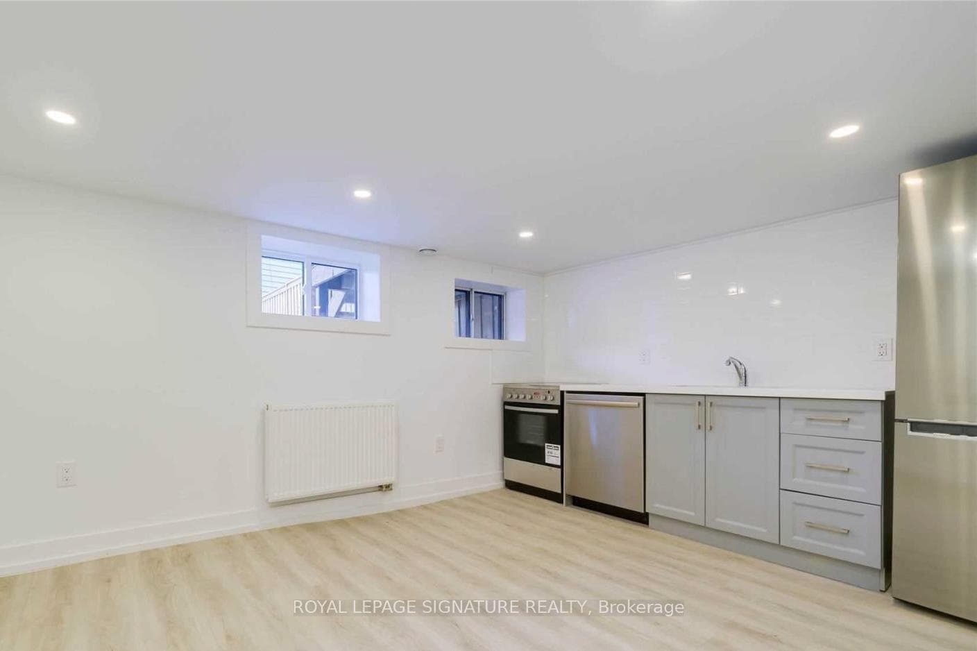 129 Curzon Street Unit Lower, Riverdale / Leslieville, ON M4M 3B3 - Photo 1