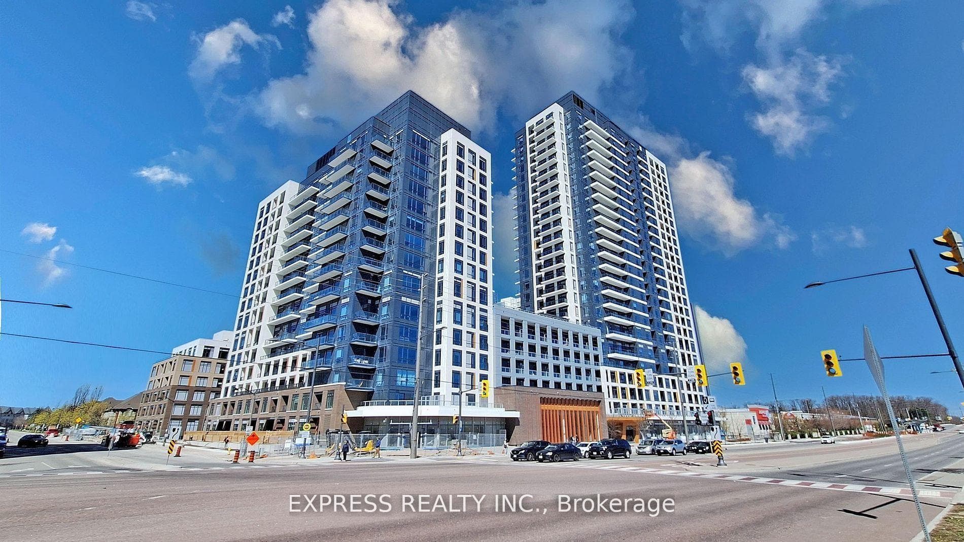 7950 Bathurst Street Unit 2012, Vaughan