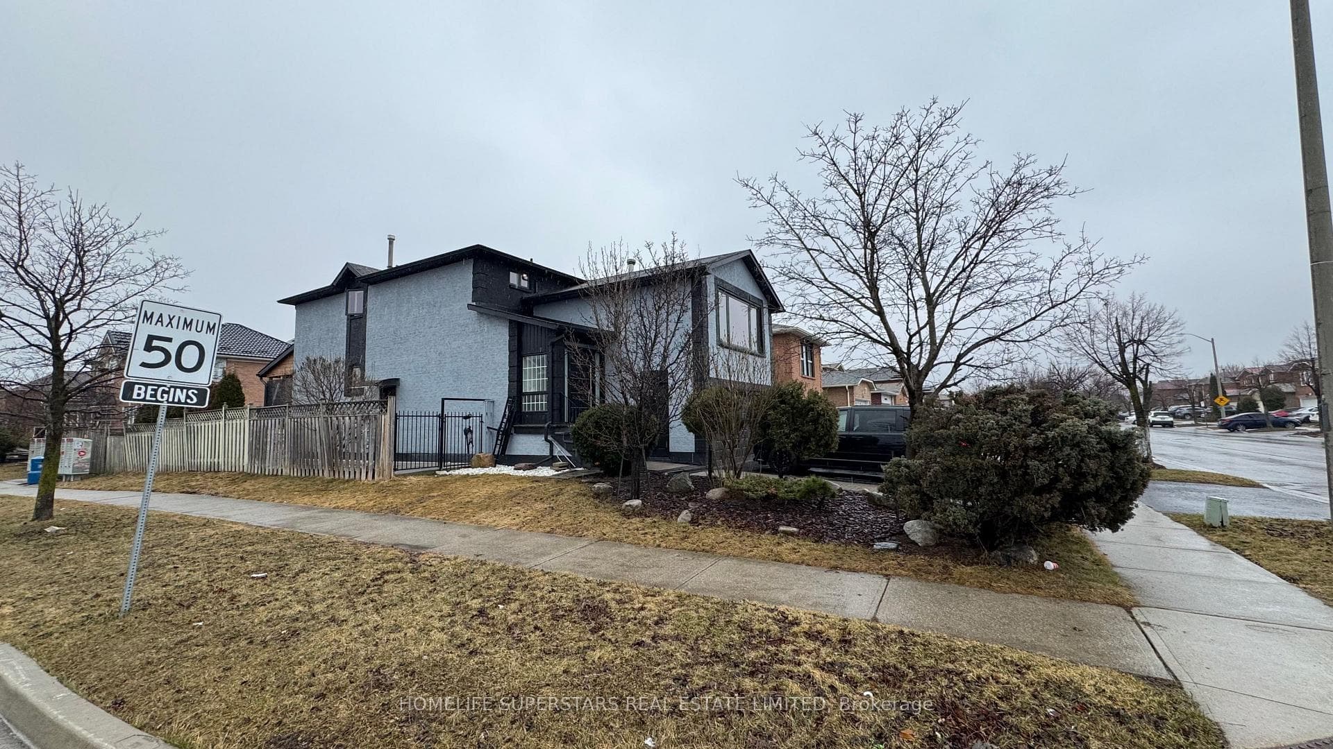 159 Richvale Drive, Brampton, ON L6Z 4P6 - Photo 1