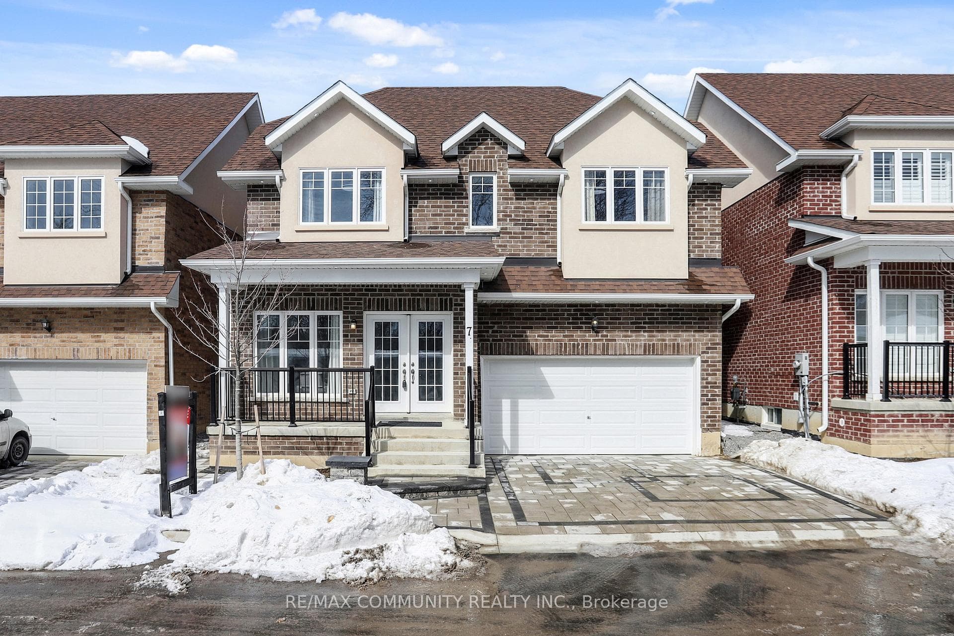 1741 Fairport Road Unit 7, Pickering, ON L1V 1S9 - Photo 1