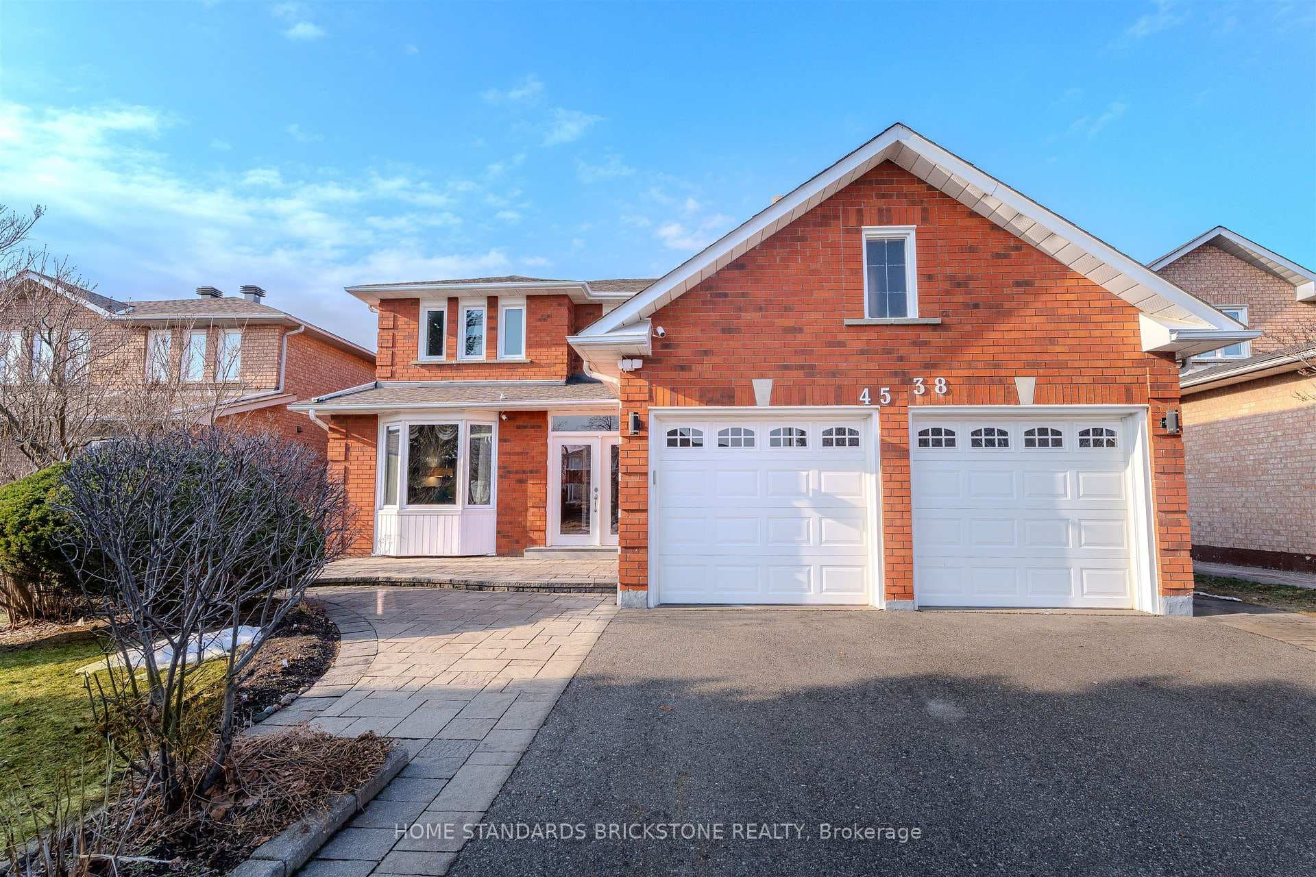 4538 Penhallow Road, Mississauga, ON L5V 1E7 - Photo 1