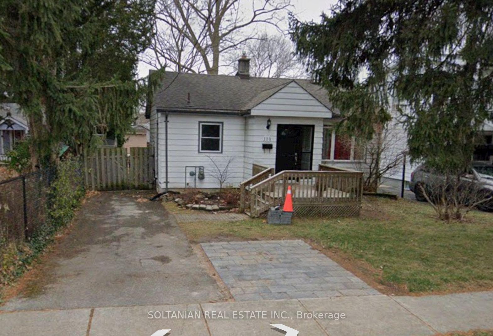 123 Barker Street, London East, ON N5Y 1X9 - Photo 1