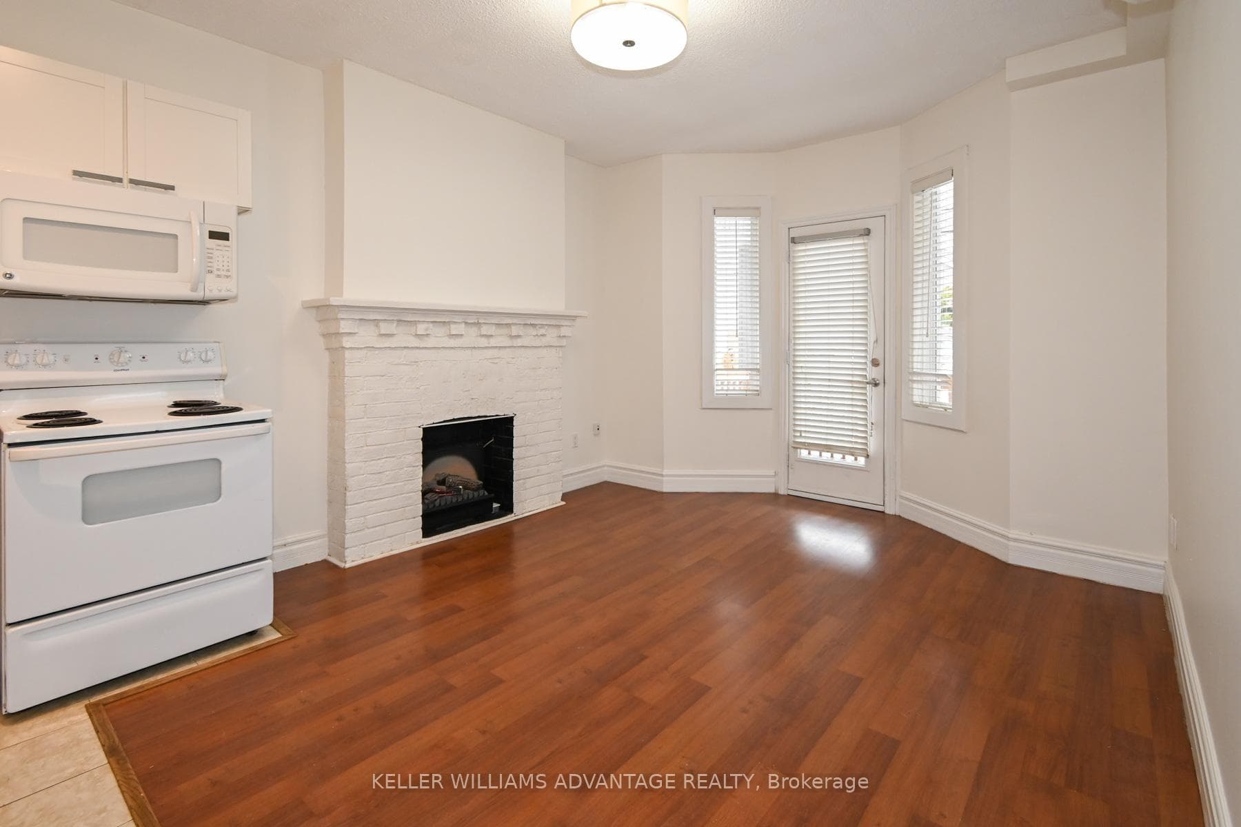 242 Highfield Road Unit A, Riverdale / Leslieville, ON M4L 2V5 - Photo 1