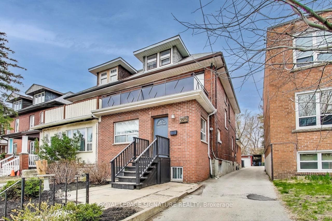 232 Pacific Avenue, Bloor West Village / Swansea, ON M6P 2P5 - Photo 1