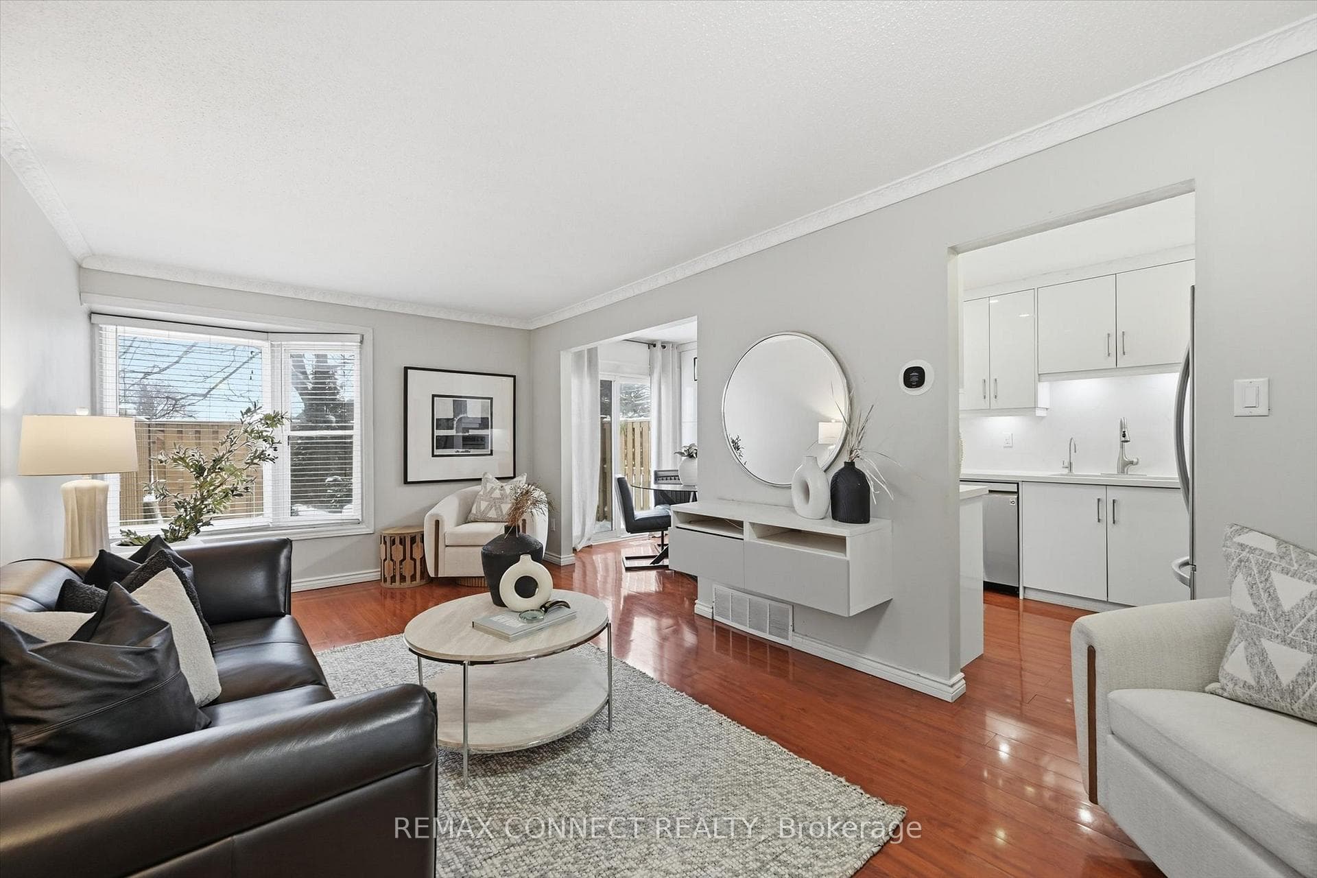 2185 Fairchild Boulevard Unit 23, Burlington, ON L7P 3P6 - Photo 1