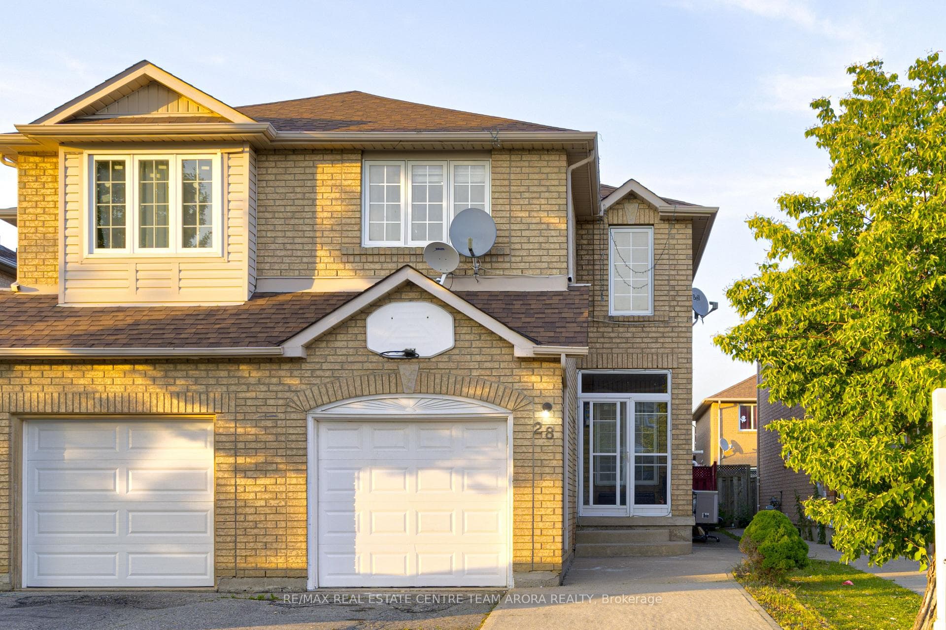 28 Tumbleweed Trail, Brampton