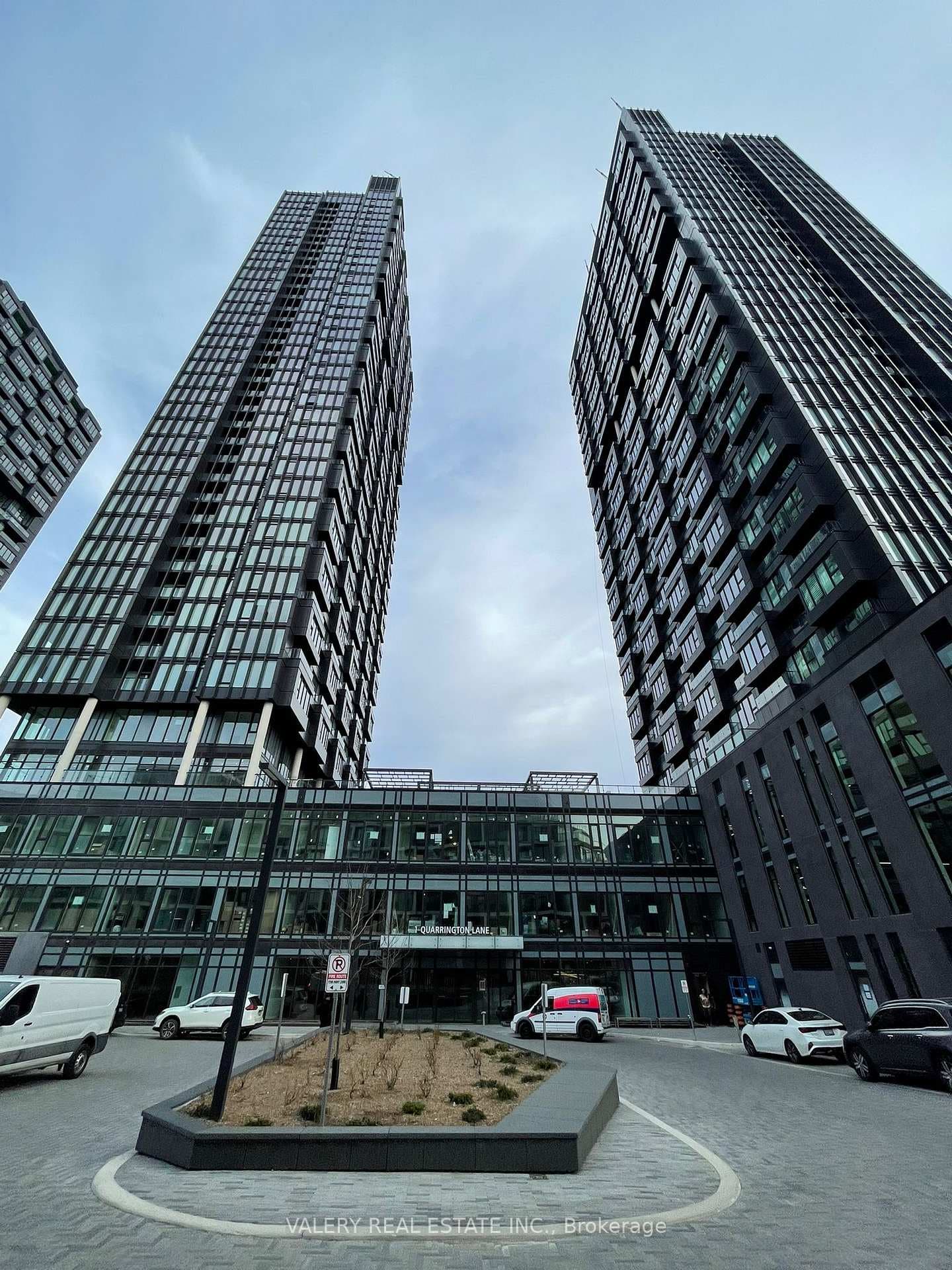 1 Quarrington Lane Unit 3806, Don Mills / Parkwoods / Victoria Village, ON M3C 0S4 - Photo 1