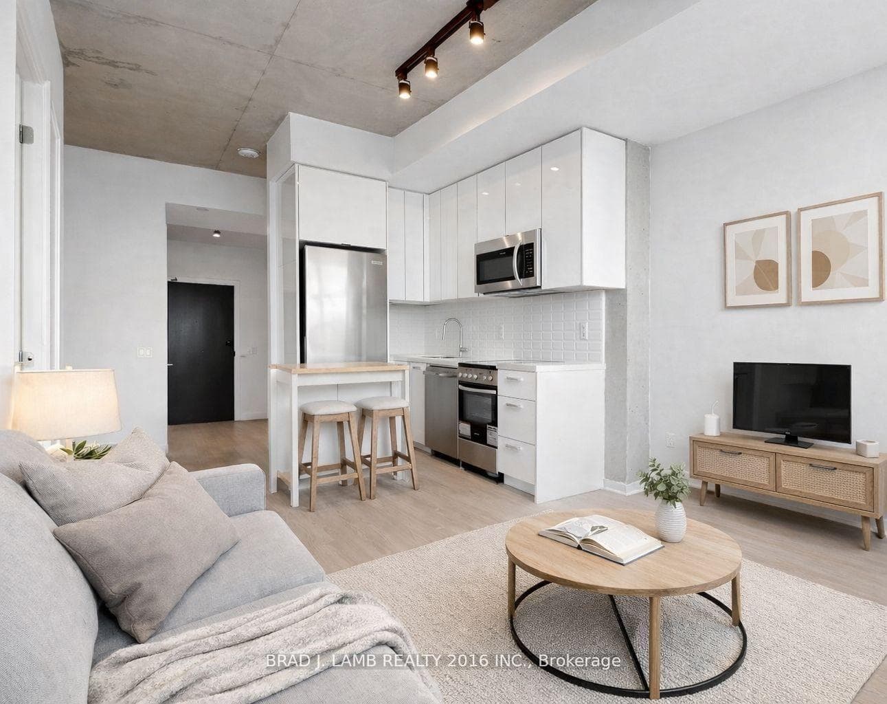 284 King Street Unit 2708, Toronto C08
