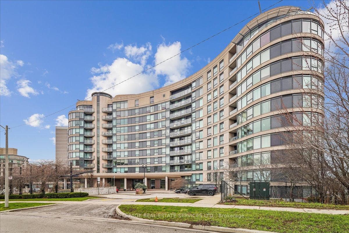 18 Valley Woods Road Unit 908, Don Mills / Parkwoods / Victoria Village, ON M3A 0A1 - Photo 1