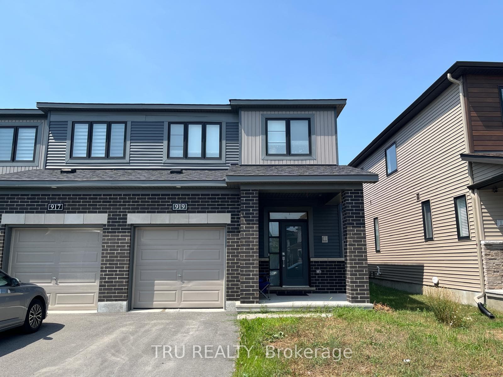 919 Athenry Court, Barrhaven, ON K2J 7C5 - Photo 1