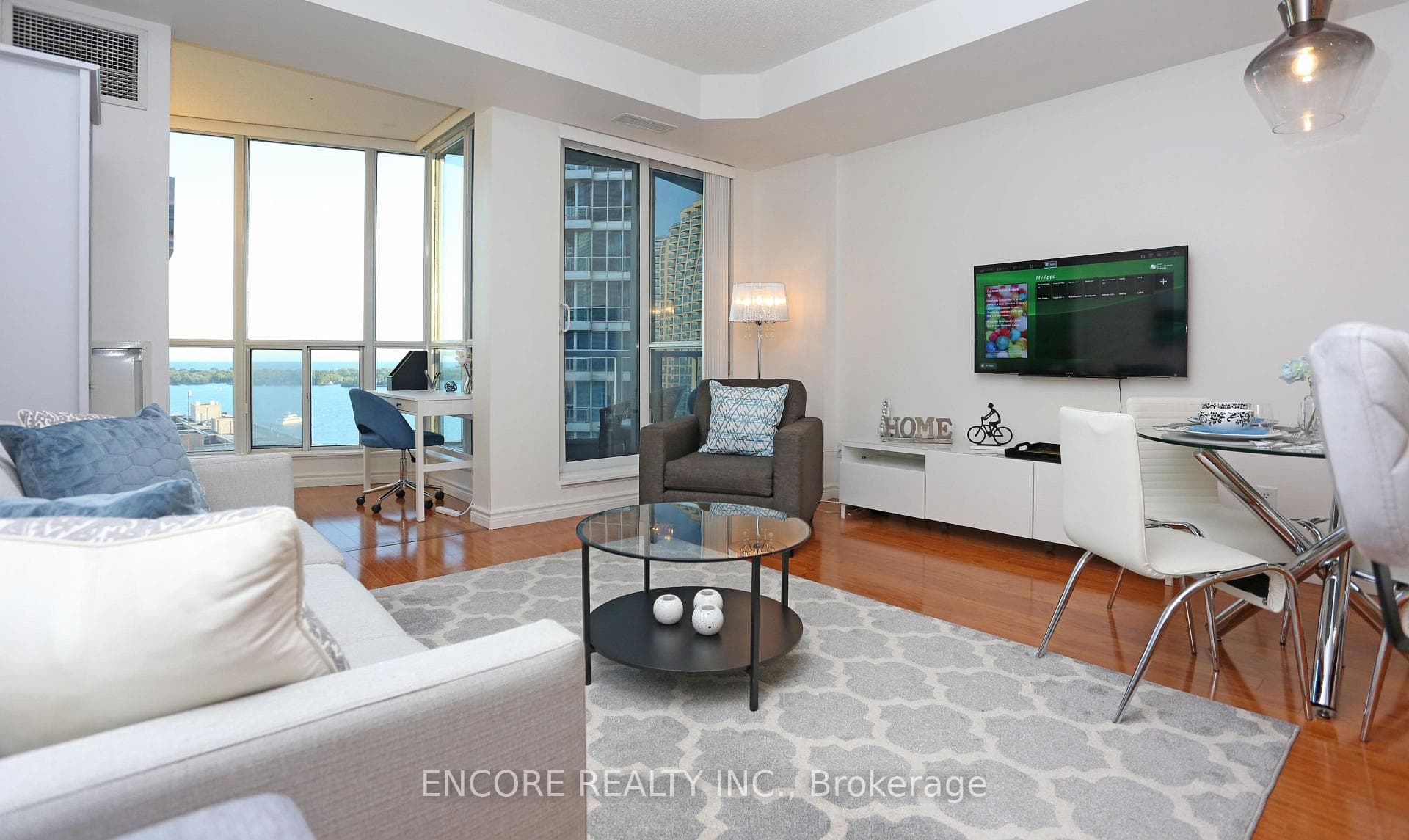 8 York Street Unit 2210, Downtown Toronto / Waterfront, ON M5J 2Y2 - Photo 1