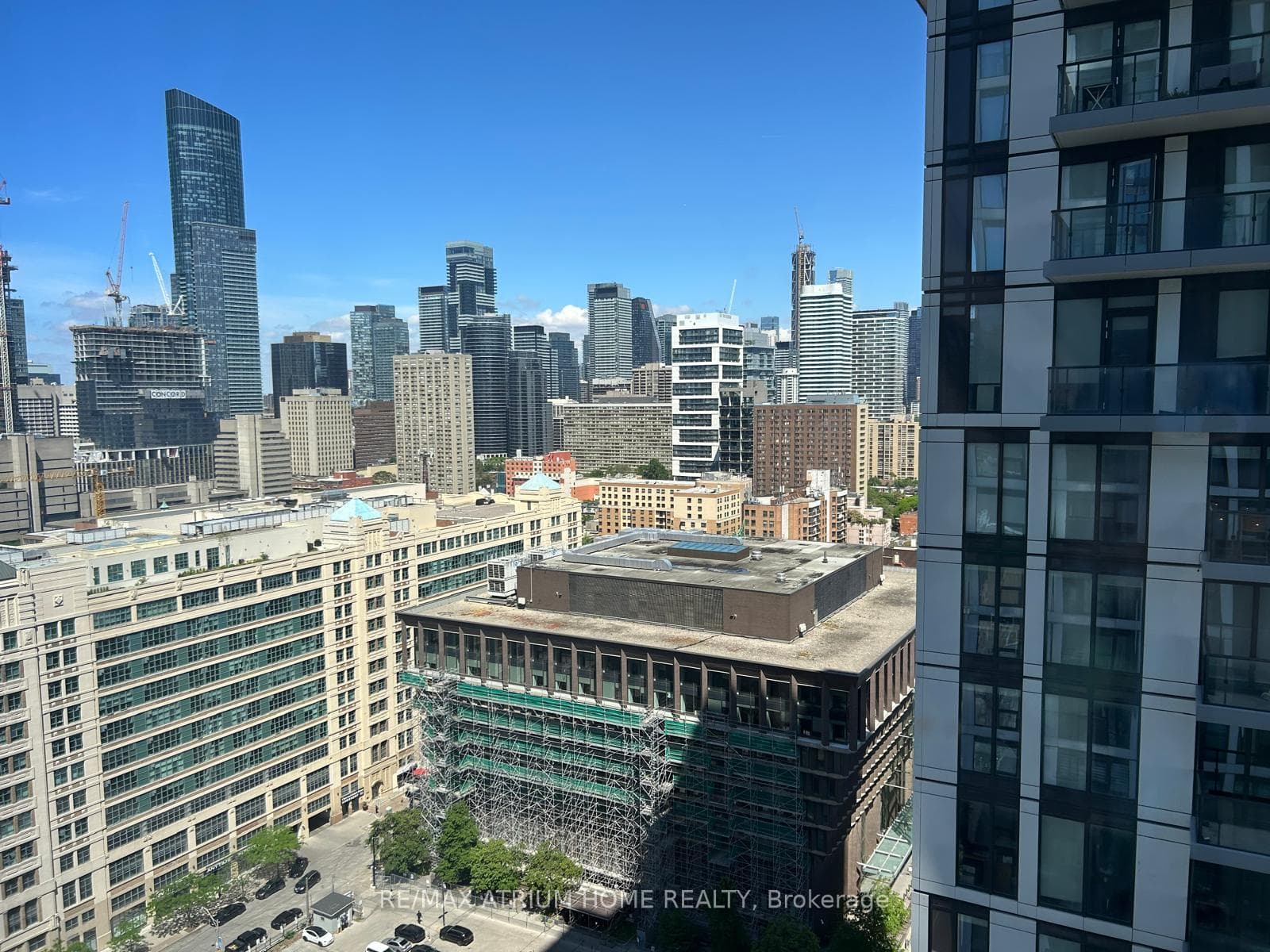 181 Dundas Street Unit 2812, Regent Park / Cabbagetown / St. James Town, ON M5A 1Z4 - Photo 1