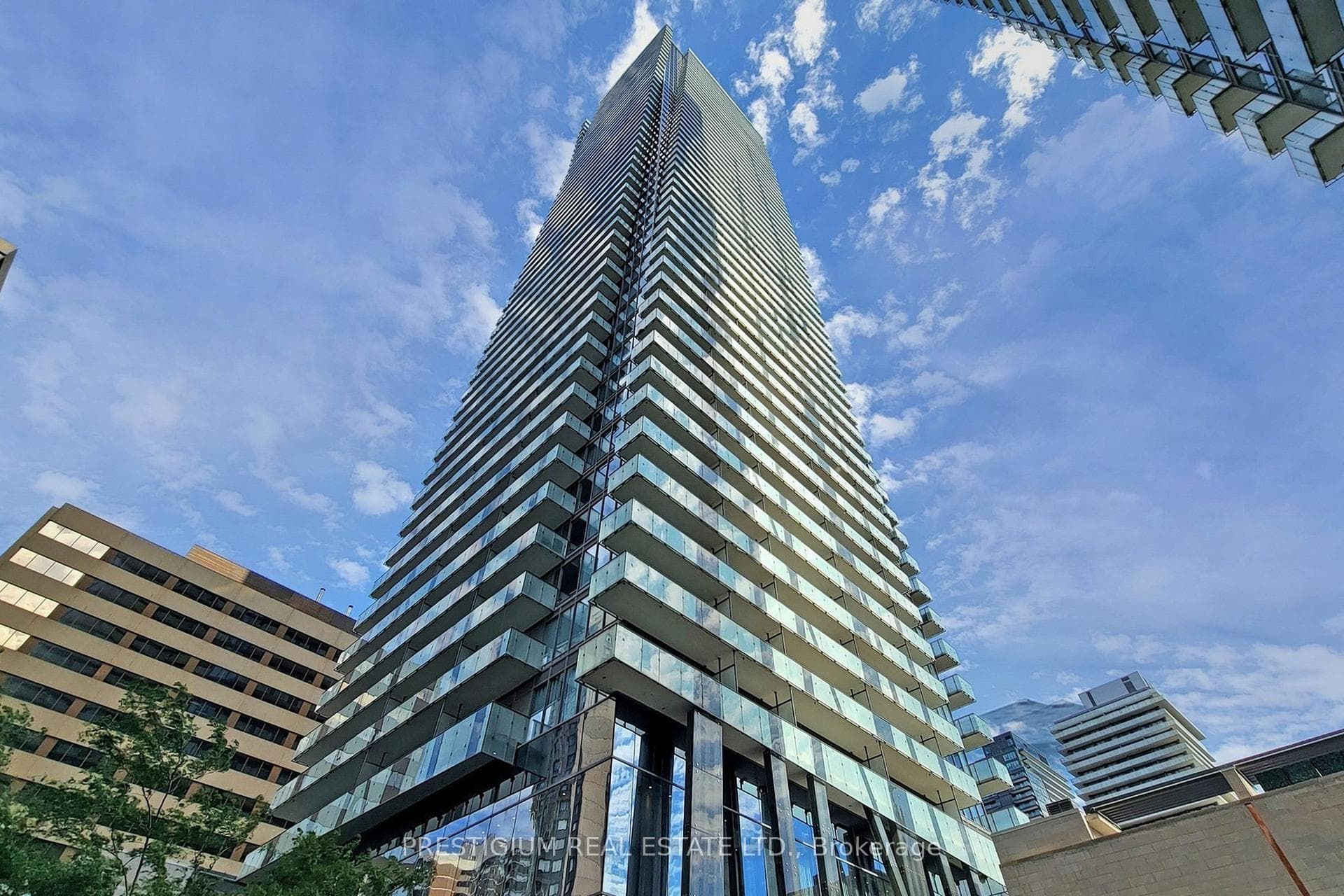 1080 Bay Street Unit 5005, Toronto C01