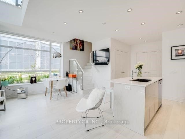 80 Marine Parade Drive Unit WL08, Liberty Village / Parkdale / South Parkdale, ON M8V 0A3 - Photo 1