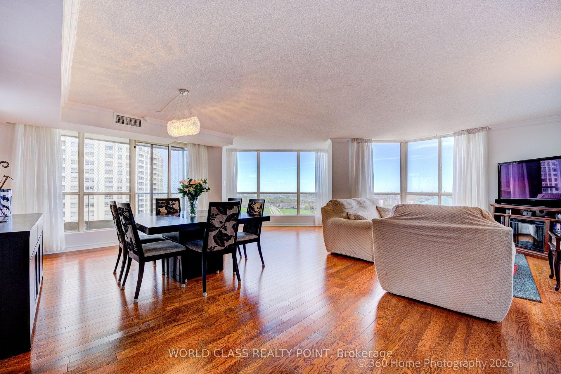 55 Kingsbridge Garden Circle Unit 1811, Mississauga, ON L5R 1Y1 - Photo 1