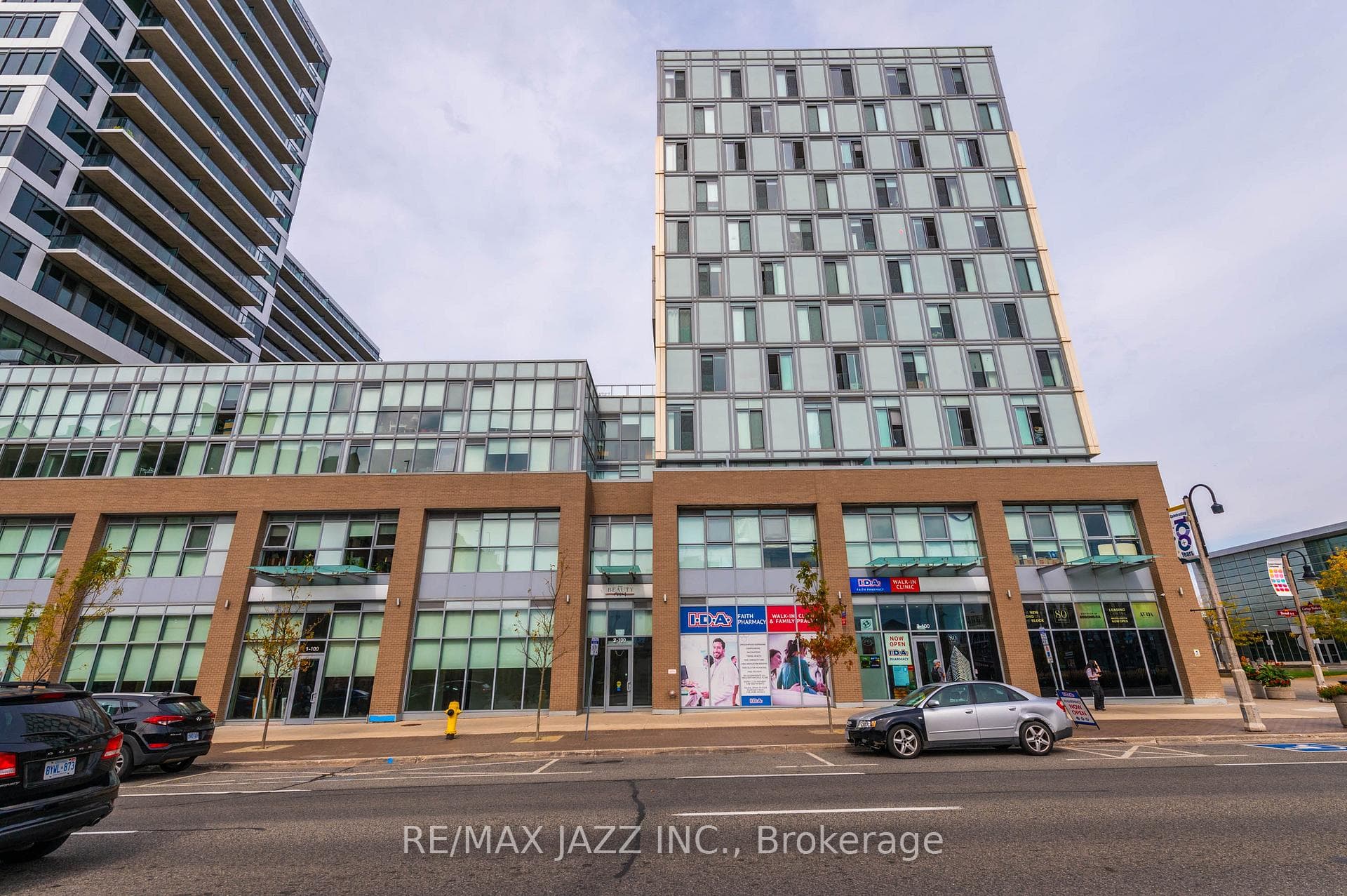 100 Bond Street Unit 1, Oshawa, ON L1G 0A2 - Photo 1