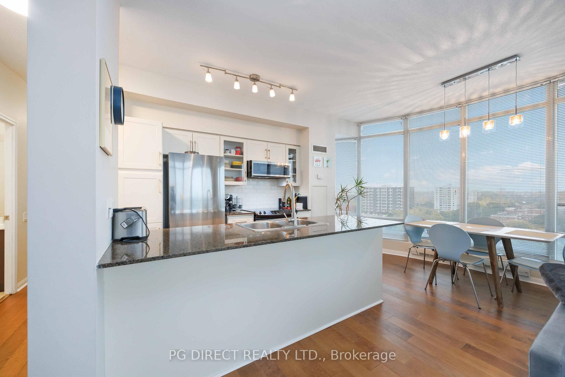 15 Windermere Avenue Unit 1505, High Park / Junction / Roncesvalles, ON M6S 5A2 - Photo 1