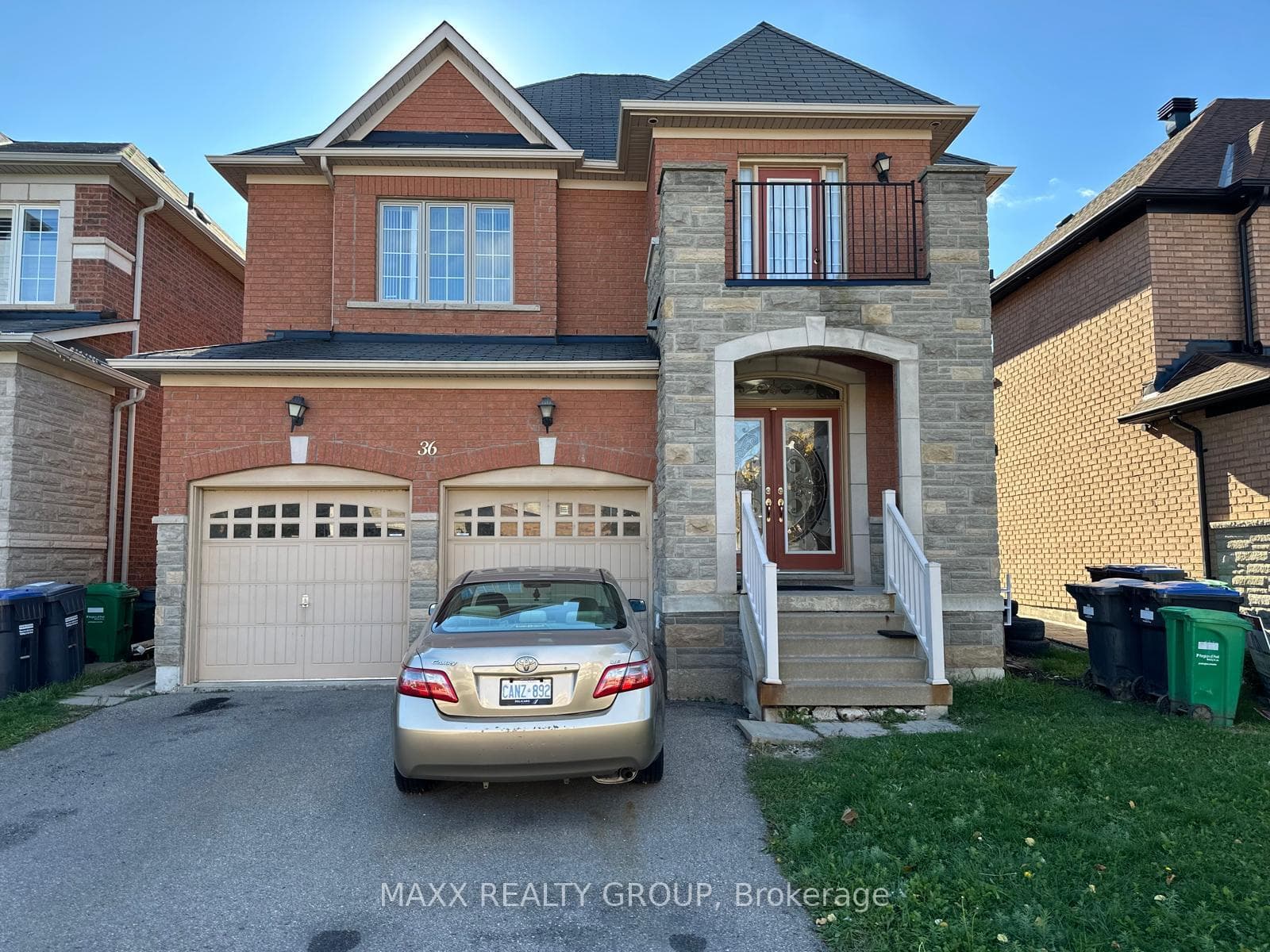 36 Beckenham Road, Brampton, ON L6P 2L7 - Photo 1