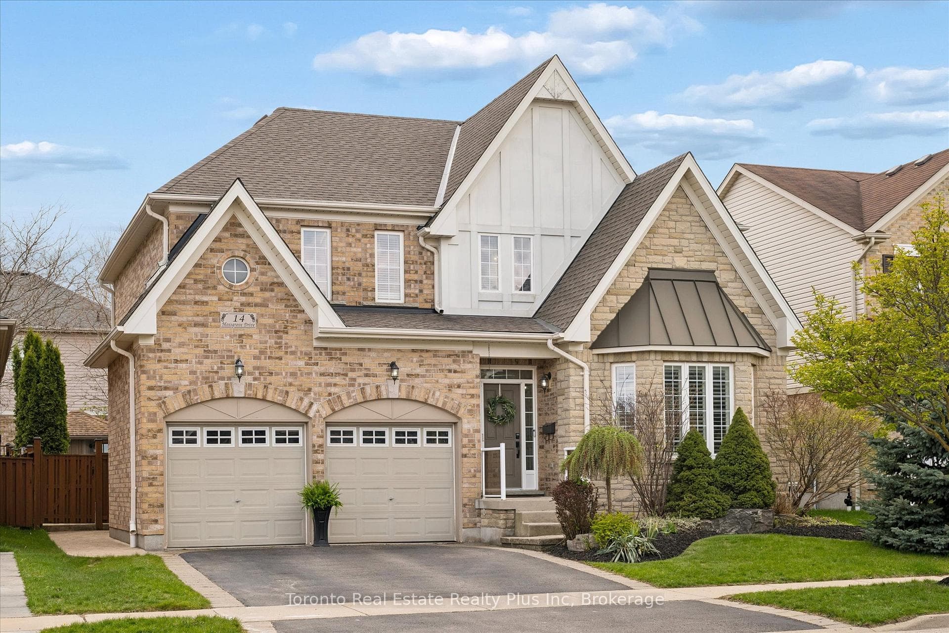 14 Mossgrove Drive, Kitchener