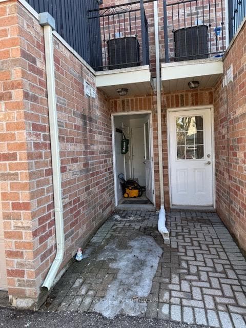 202B Finch Avenue, Toronto C14