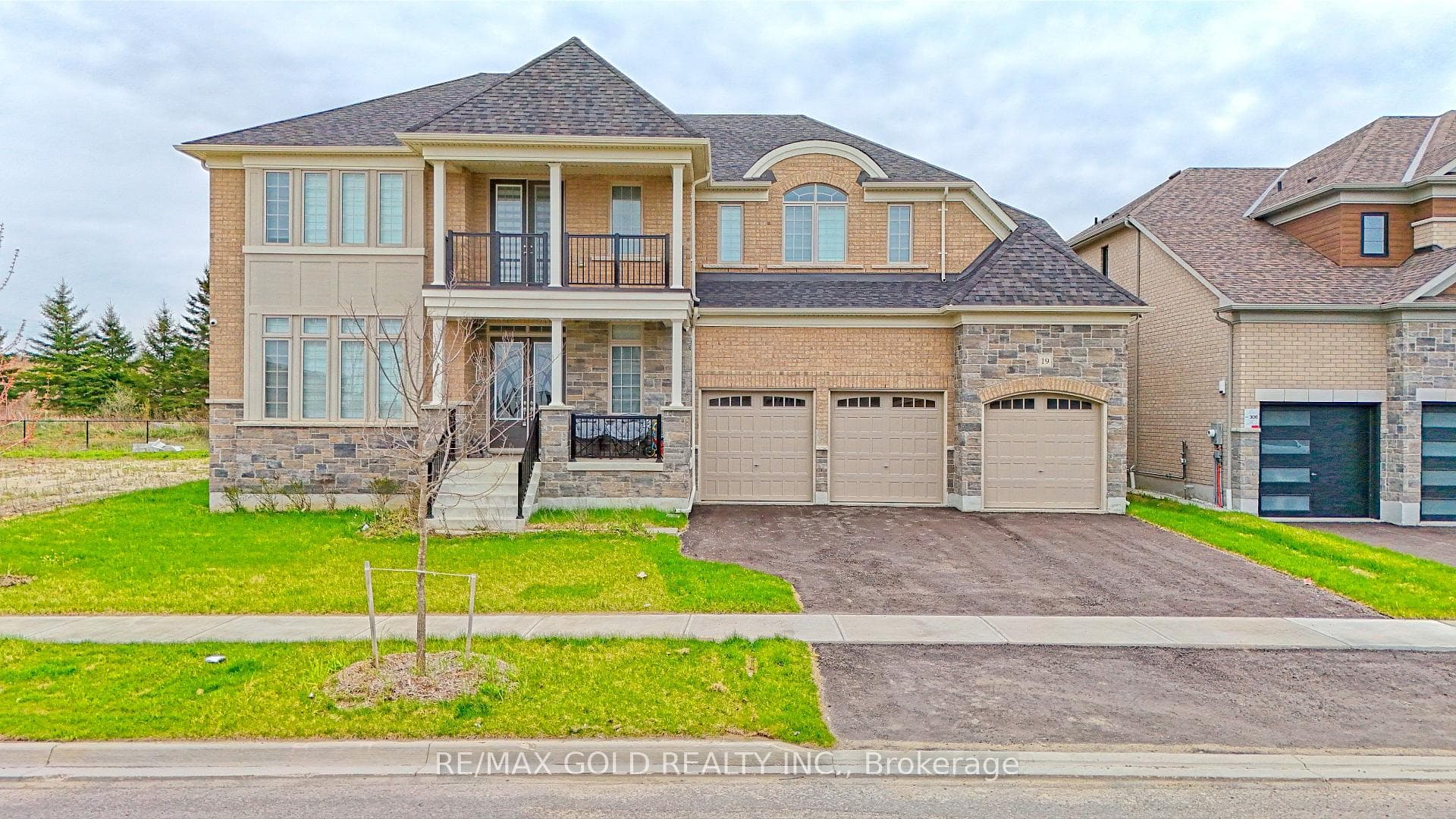 19 Marigold Boulevard, Adjala-Tosorontio, ON L0G 1W0 - Photo 1