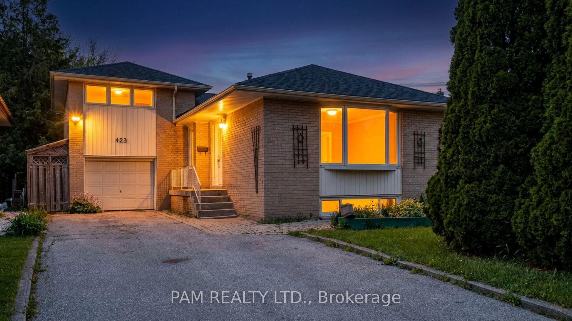423 Lynett Crescent, Richmond Hill, ON L4C 2V6 - Photo 1