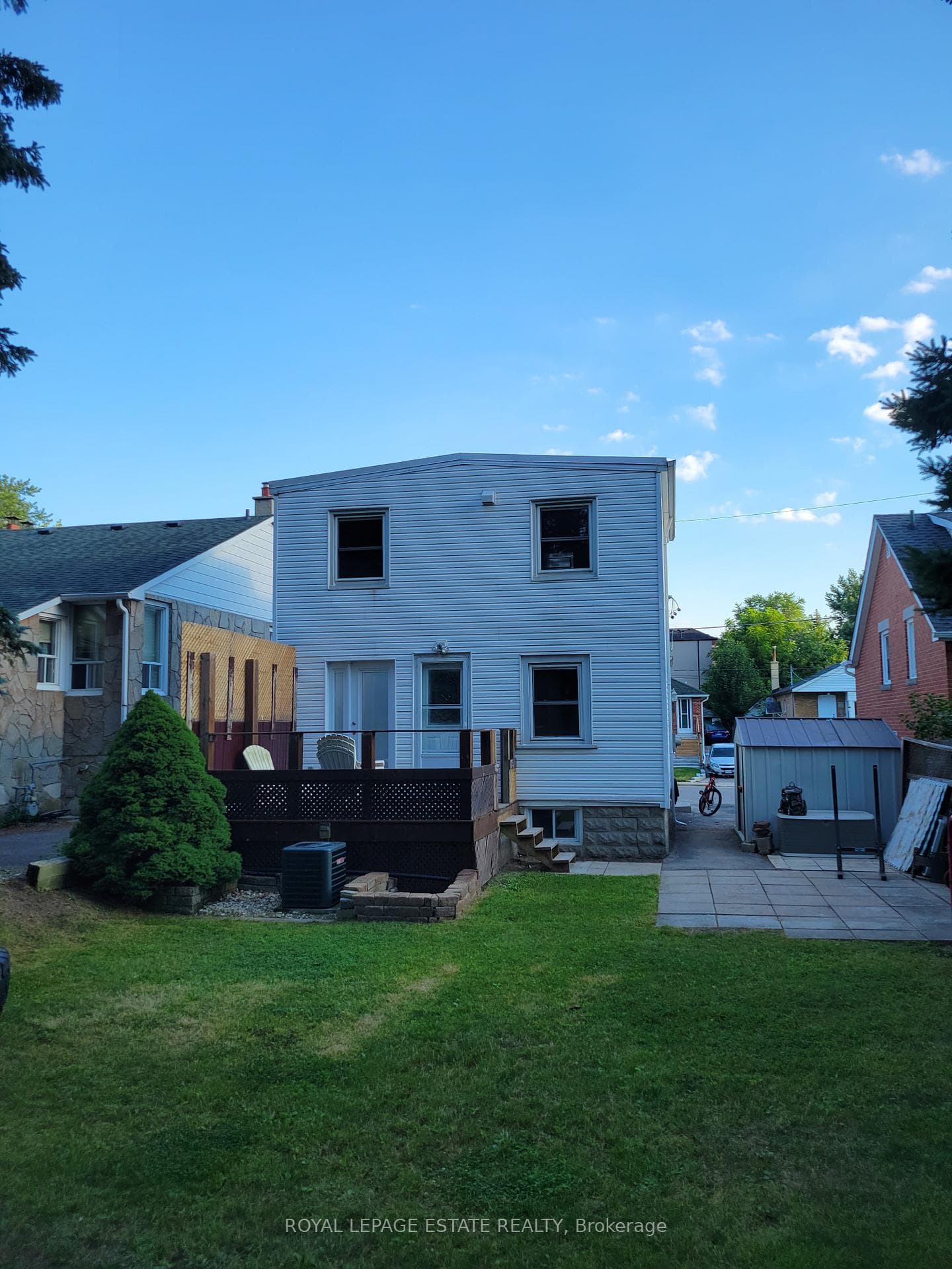 13 Pinegrove Avenue Unit Upper, Birch Cliff / Cliffside, ON M1N 2G3 - Photo 1