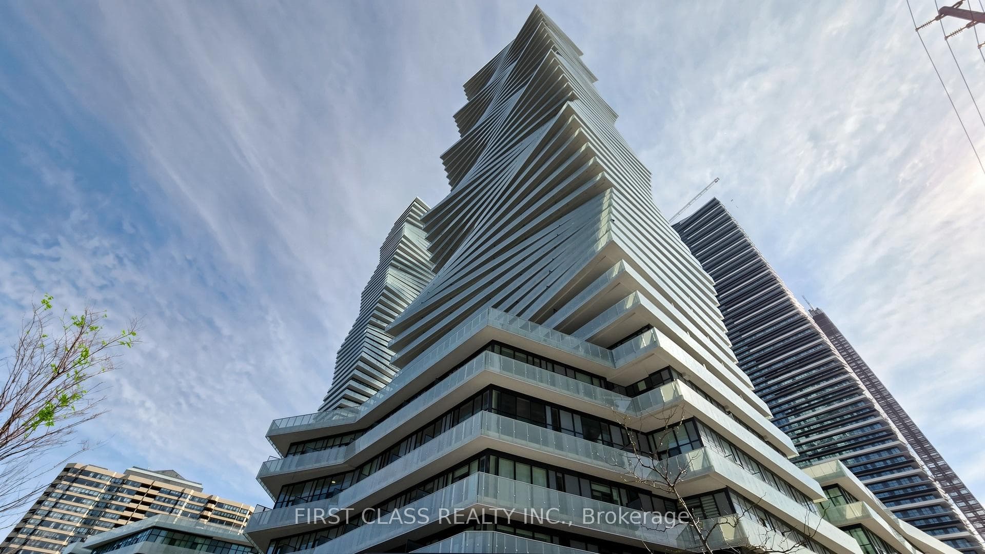 3900 Confederation Parkway Unit 4204, Mississauga, ON L5B 0M3 - Photo 1