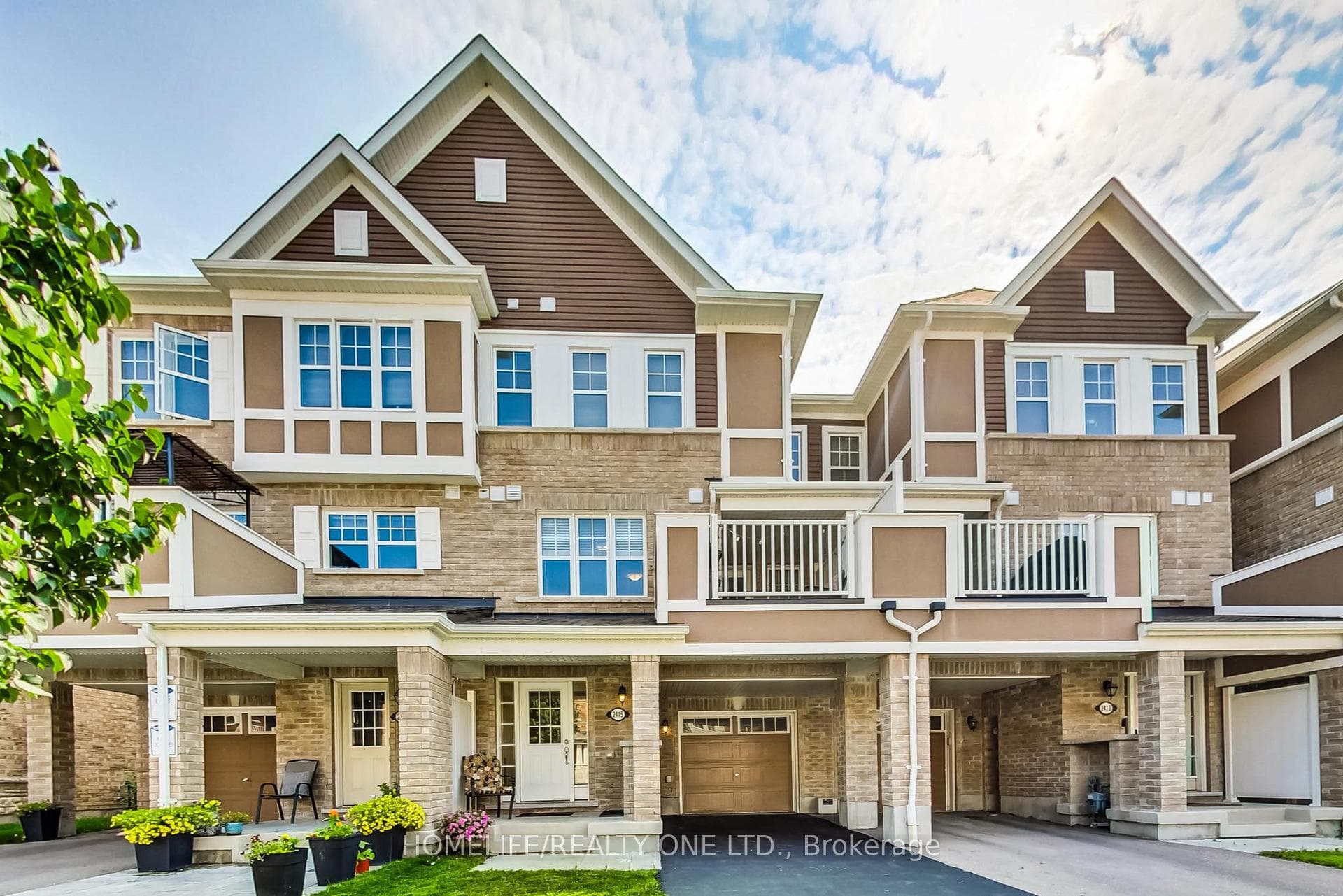 2415 Fall Harvest Crescent, Pickering