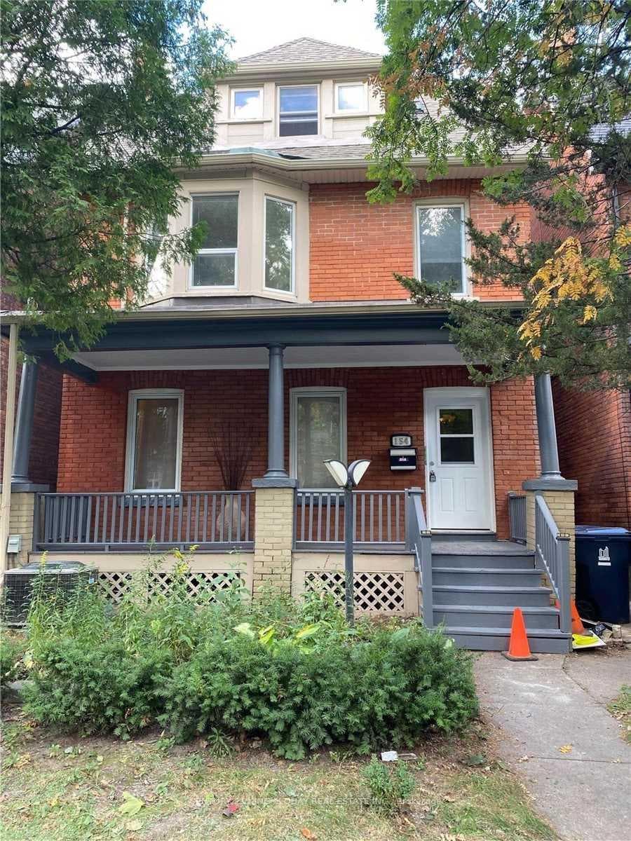 154 Sorauren Avenue Unit 2nd Flr, Toronto W01