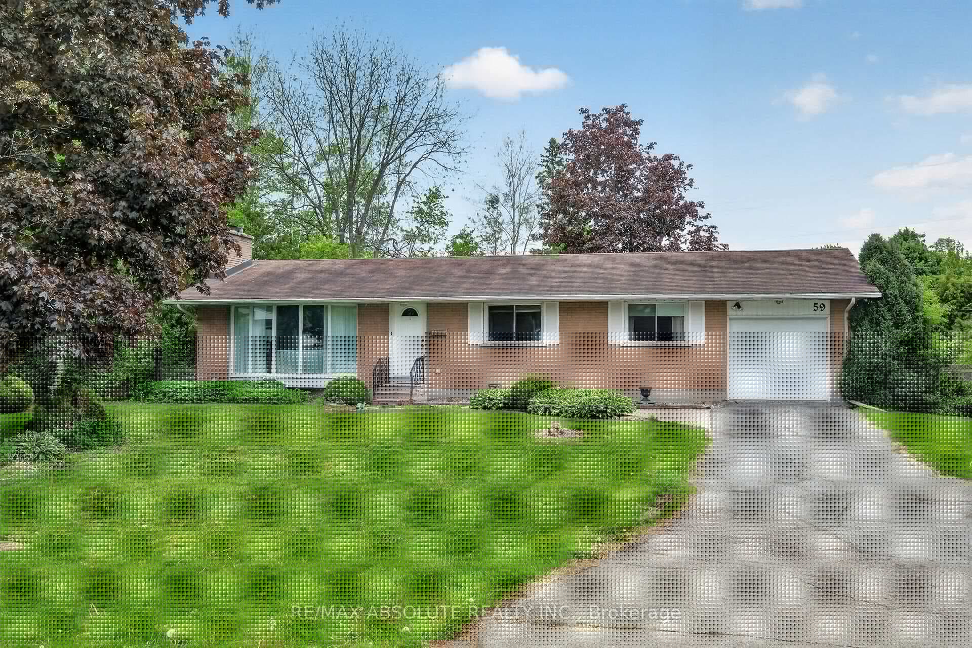 59 Evergreen Drive, Bells Corners and South to Fallowfield, ON K2H 6C5 - Photo 1