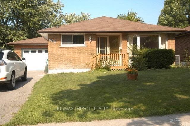 683 Central Park Boulevard, Oshawa