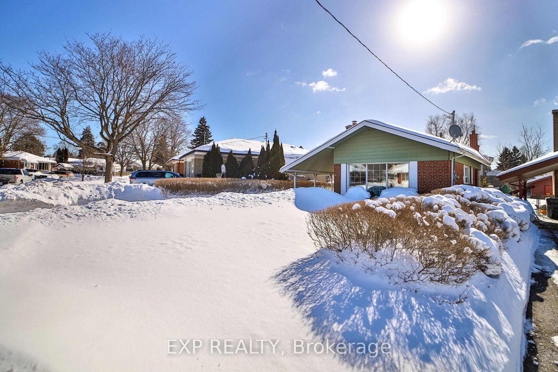 56 Gage Avenue, Scarborough (West Hill / Highland Creek), ON M1J 1T8 - Photo 1