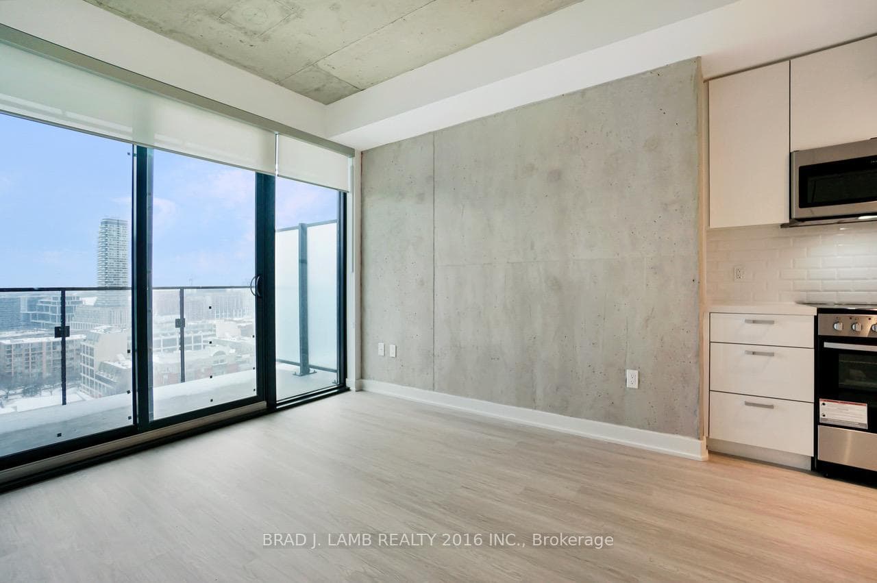 284 King Street Unit 1603, Regent Park / Cabbagetown / St. James Town, ON M5A 1K4 - Photo 1